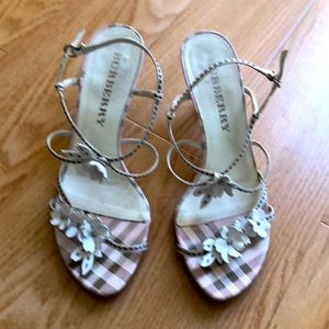Burberry White Floral Sandals